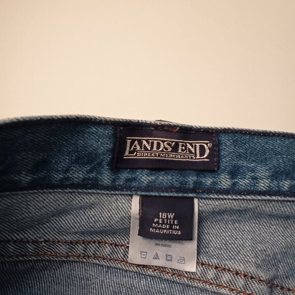 Lands' End Jeans Size 18WP High Rise Tapered Leg Medium Wash 100% Cotton - Picture 5 of 9